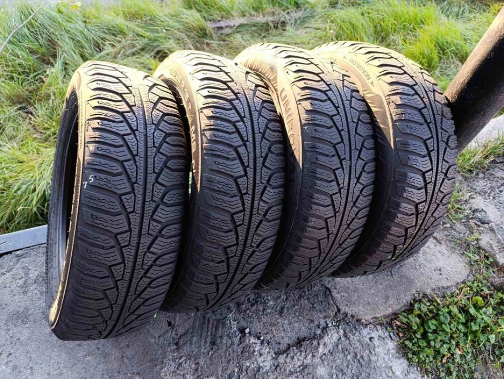 Зимові шини Uniroyal 185/65 R15