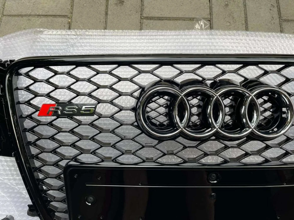 Решітка радітора Audi A5 8T (07-11) тюнинг решетка стиль RS5