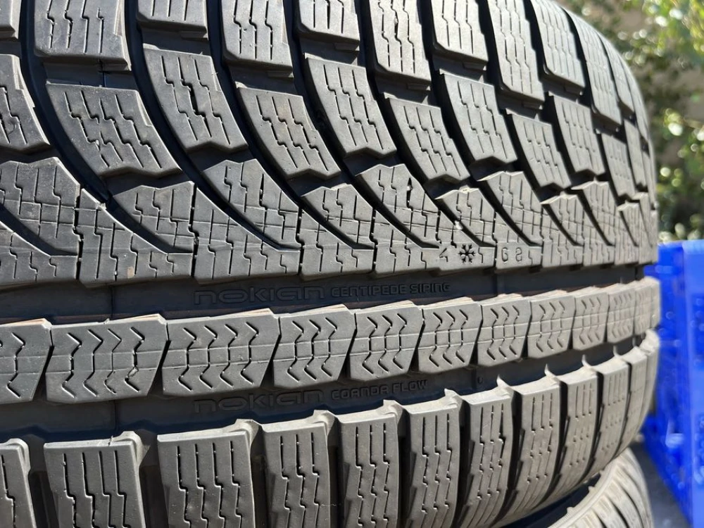 245/40 r20 Nokian WR A4 Резина зимняя 95%