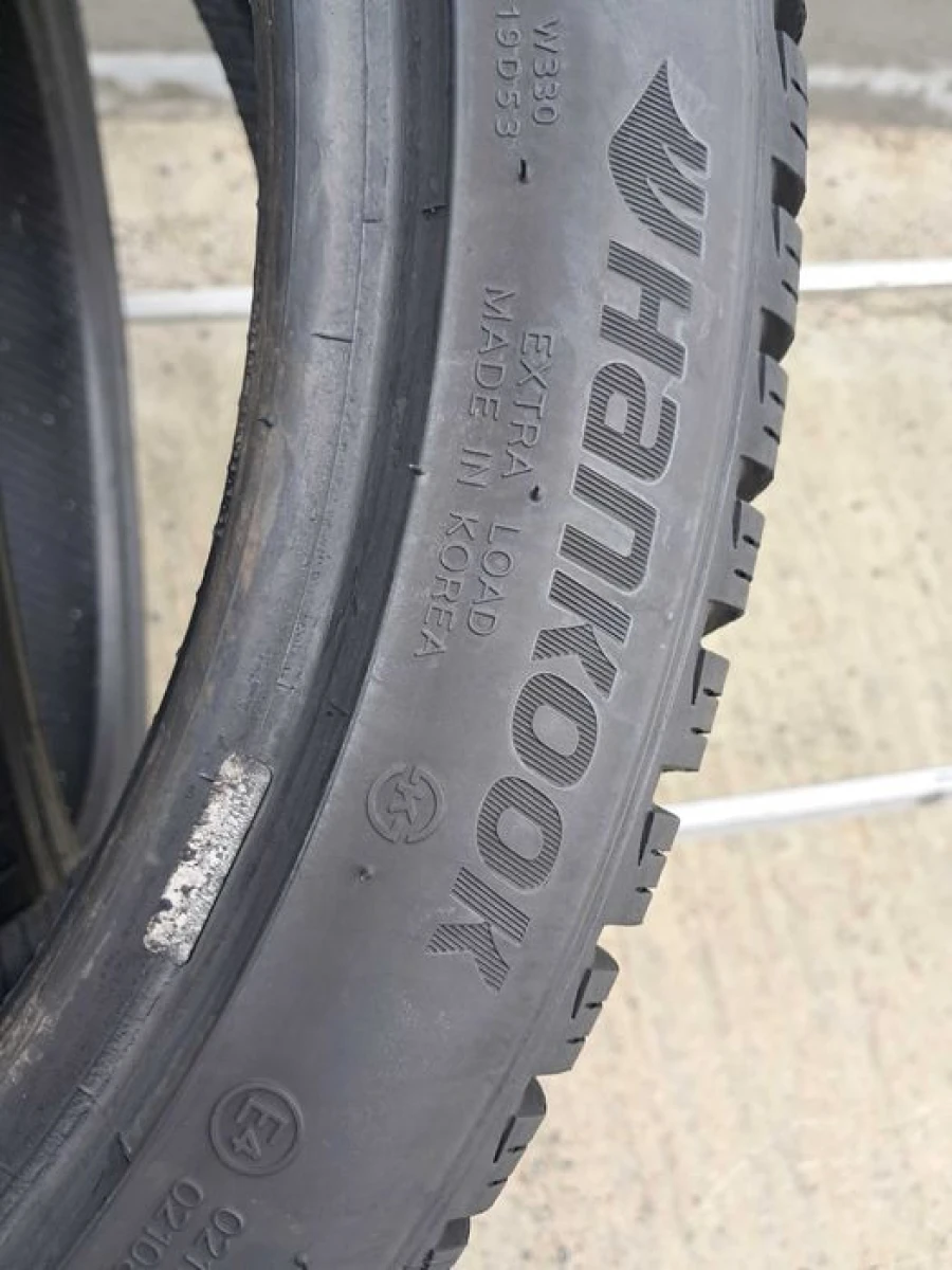 Резина зима 99% протектор Hankook 245/40 R19 Winter I'Cept EVO3 DOT23