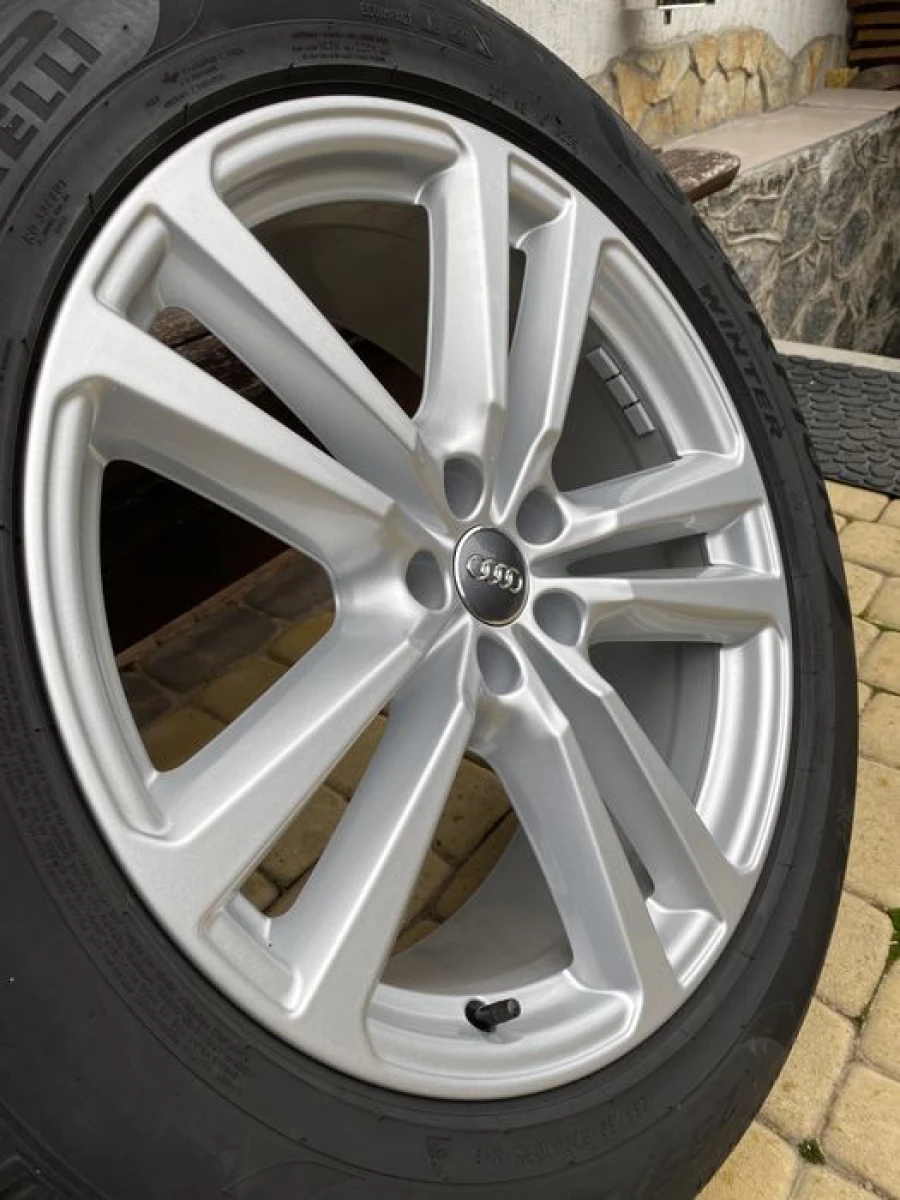 Диски колеса резина зима Audi Q7. Touareg CR 5 112 R20