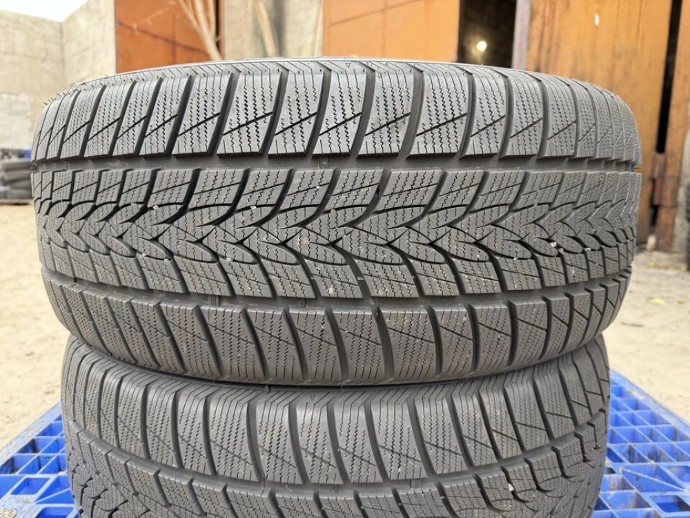 245/40 r20 Imperial SnowDragon UHP Резина зимняя 98%