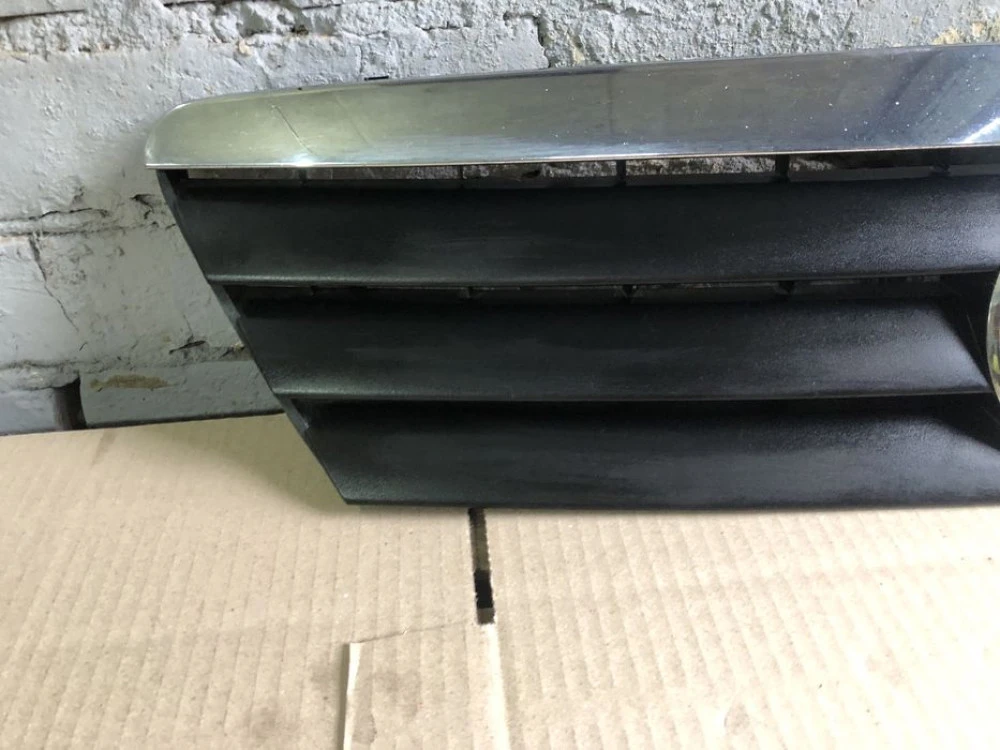 Решітка  Решотка Капота Mercedes W168 Aclas A140 A160 A170 Мрседес