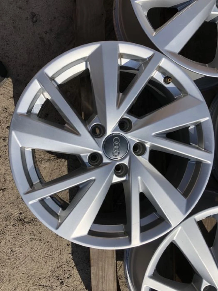 5x112 r17 Audi Диски литые оригинал как НОВЫЕ Germany