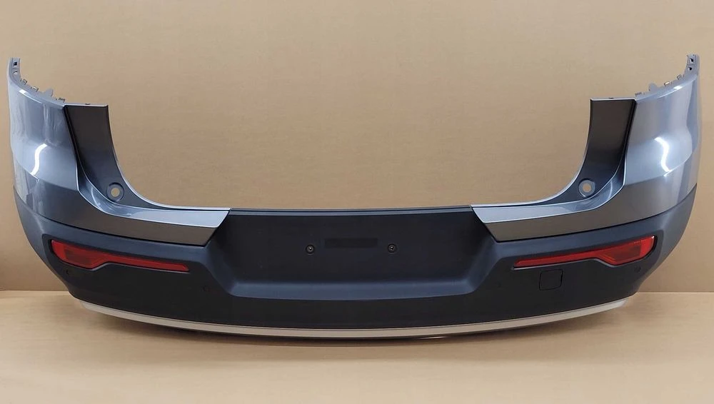 Бампер задний Volvo XC40 R-design