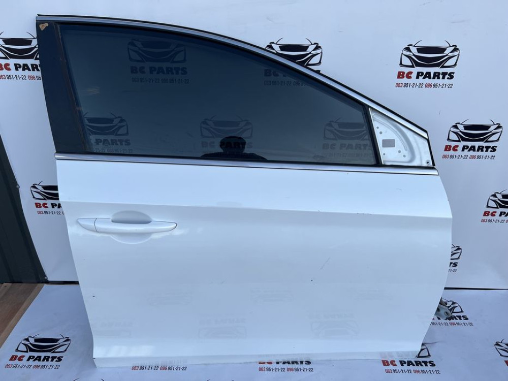 Дверь передняя правая Hyundai Sonata LF 2014-2017 год