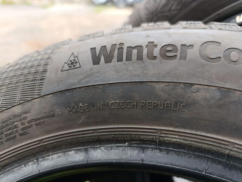 Практично нові зимові шини Continental 165/70 R14 резина Р14