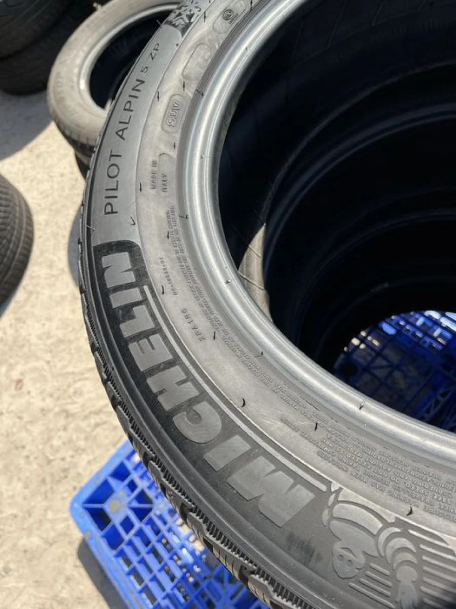 225/60 r18 Michelin Pilot Alpin 5 ZP Резина зимняя