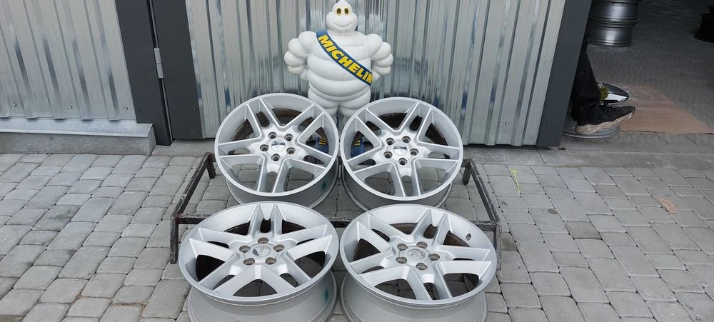 Диски Jeep R18 5x114,3 7J ET42 Compass Dodge Caliber Outlander Tucson