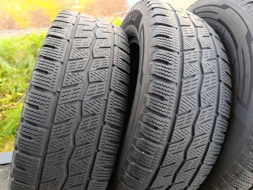 Зимові шини Hankook 225/65 R16C