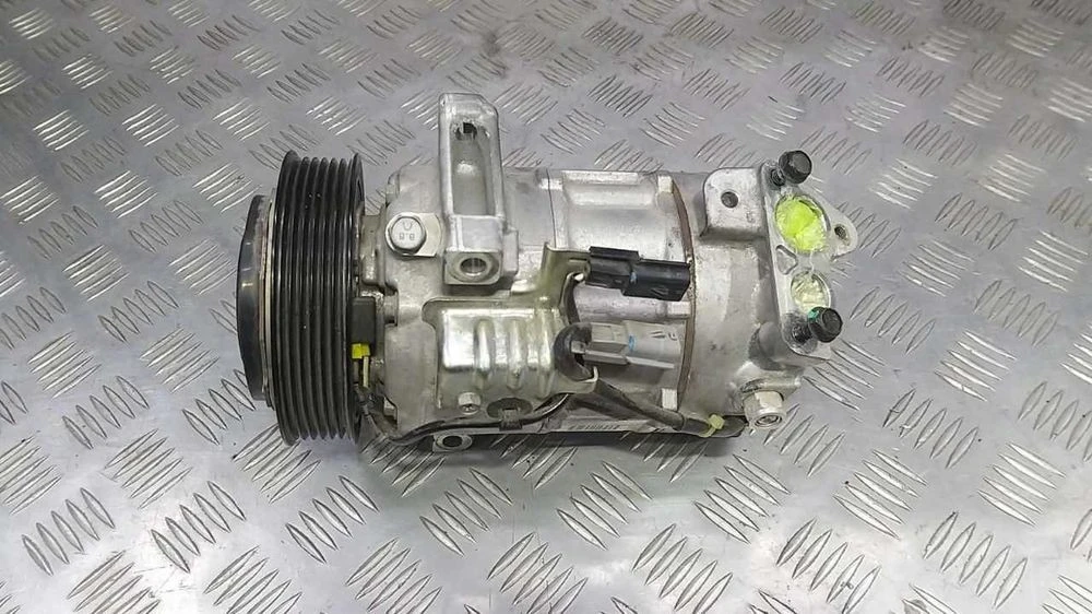 Комлект автозапчастин після розбірки Інфініті QX50 та J55. Оригінал