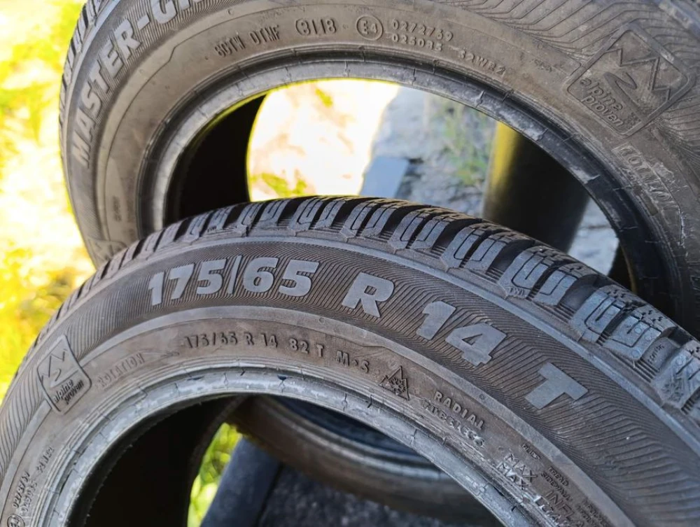 Майже нові зимові шини Semperit 175/65 R14 резина Р14