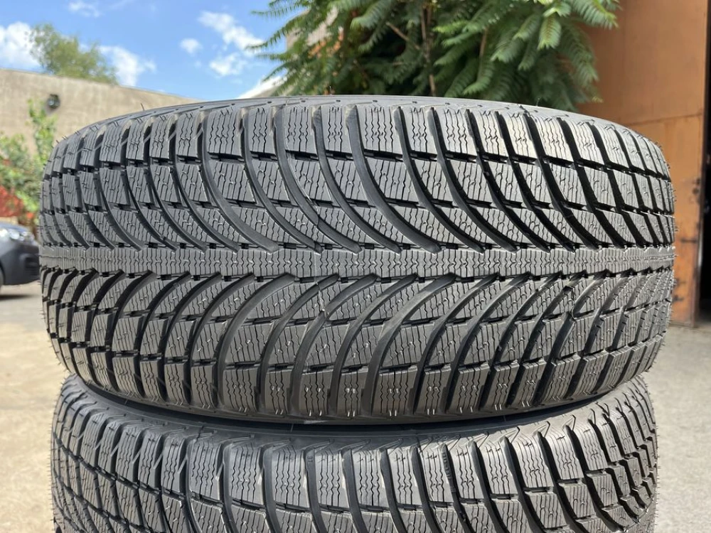 255/55 r20 Michelin Latitude Alpin LA2 23 год НОВАЯ Резина зимняя