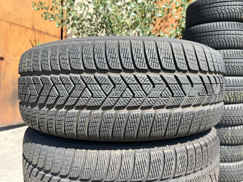 235/60 r18 Pirelli Scorpion Winter Резина зимняя