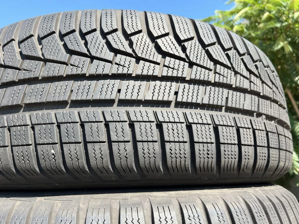 225/55 r18 Hankook Winter I*Cept evo 2 Резина зимняя