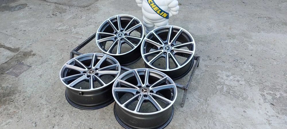 Диски Mercedes R18 5x112 8J ET33 ЦО 66.6мм C257 C CLK CLS GLC SLK AMG