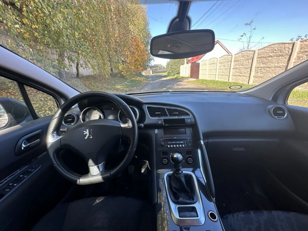 Торпеда Перекид Руля Peugeot 3008 Пежо разборка запчастини шрот