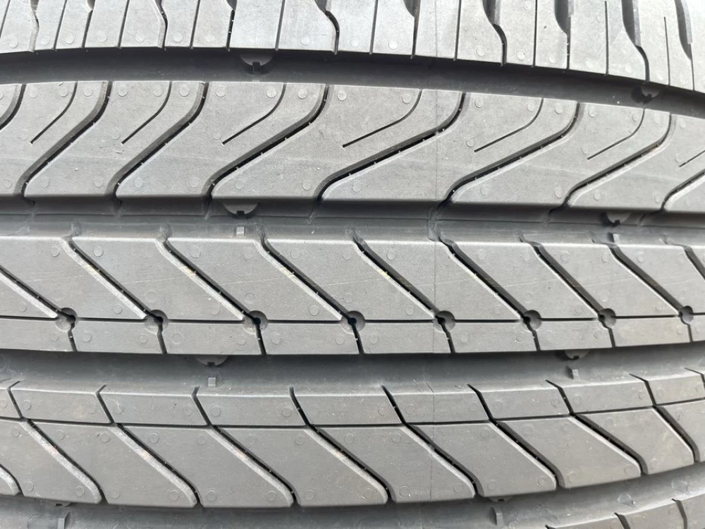 225/50 r18 Continental UltraContact 6 23 год НОВАЯ Резина летняя