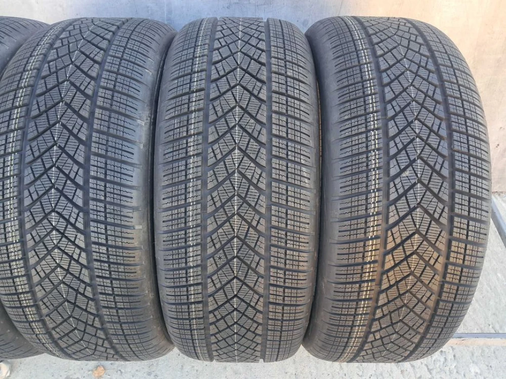 Резина зима НОВА Good Year 255/50 R21 Ultra Grip Performance+ * BMW IX
