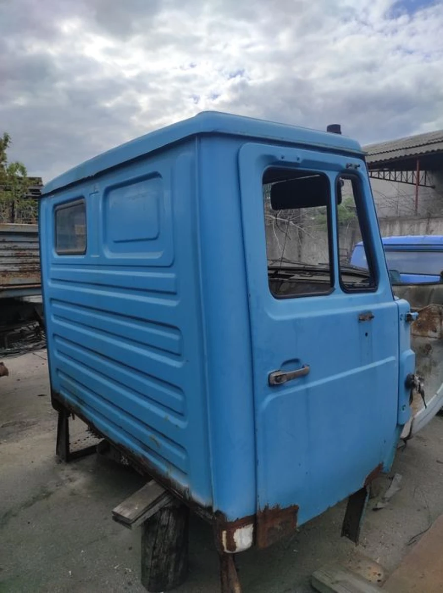 Кабина оперение облицовка крыло морда ЗИЛ 4331 5301 Бычок