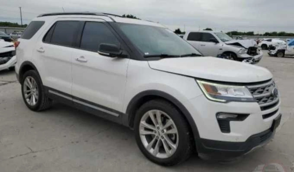 Ford Explorer (2017-2019) Двері передні задні праві ліві