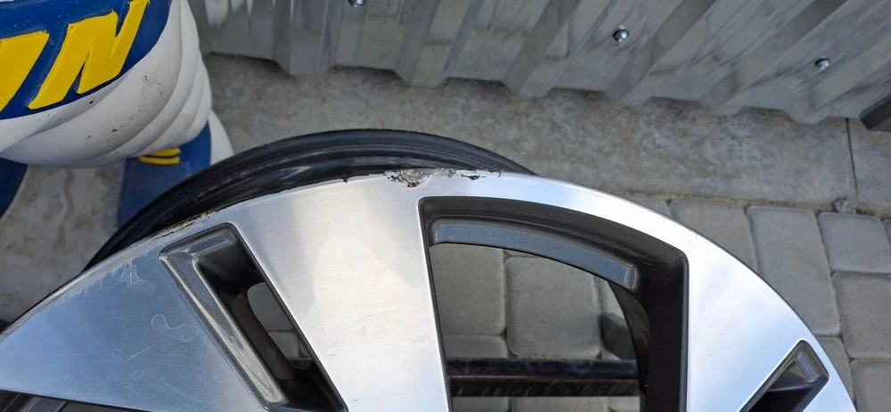 Розпаровки одиночка диски Audi E Tron R20 5x112 9J ET38 (без ремонтів)