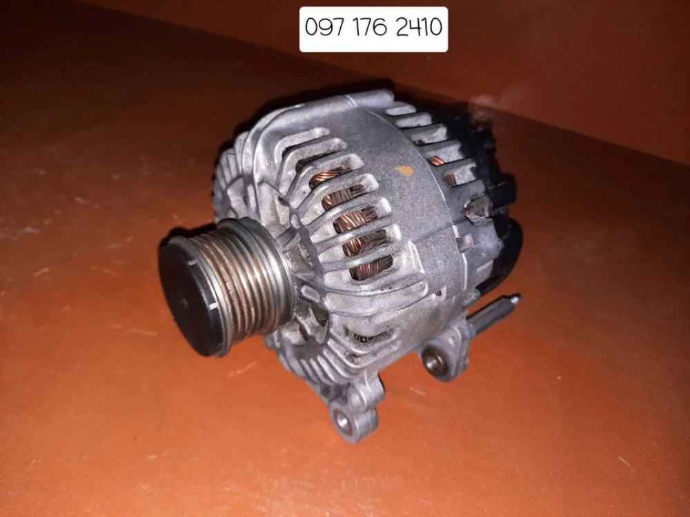 Генератор 06F903023C Audi Volkswagen Skoda Caddy 1.9 2.0