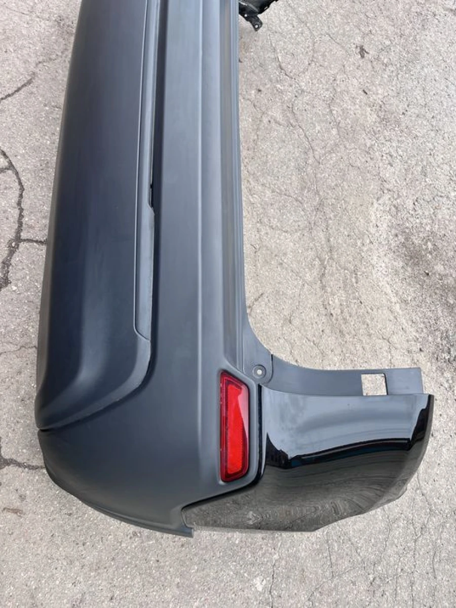 Бампер jeep cherokee kl 2.4 2018 2019 2020 2021