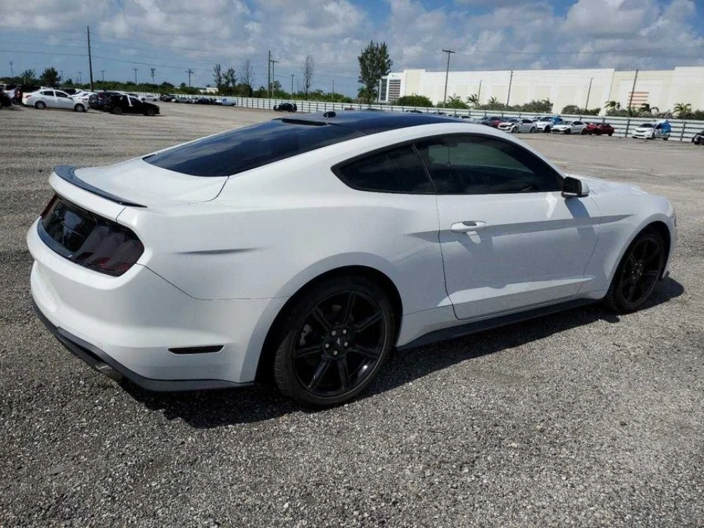 Ford Mustang двері, запчастини