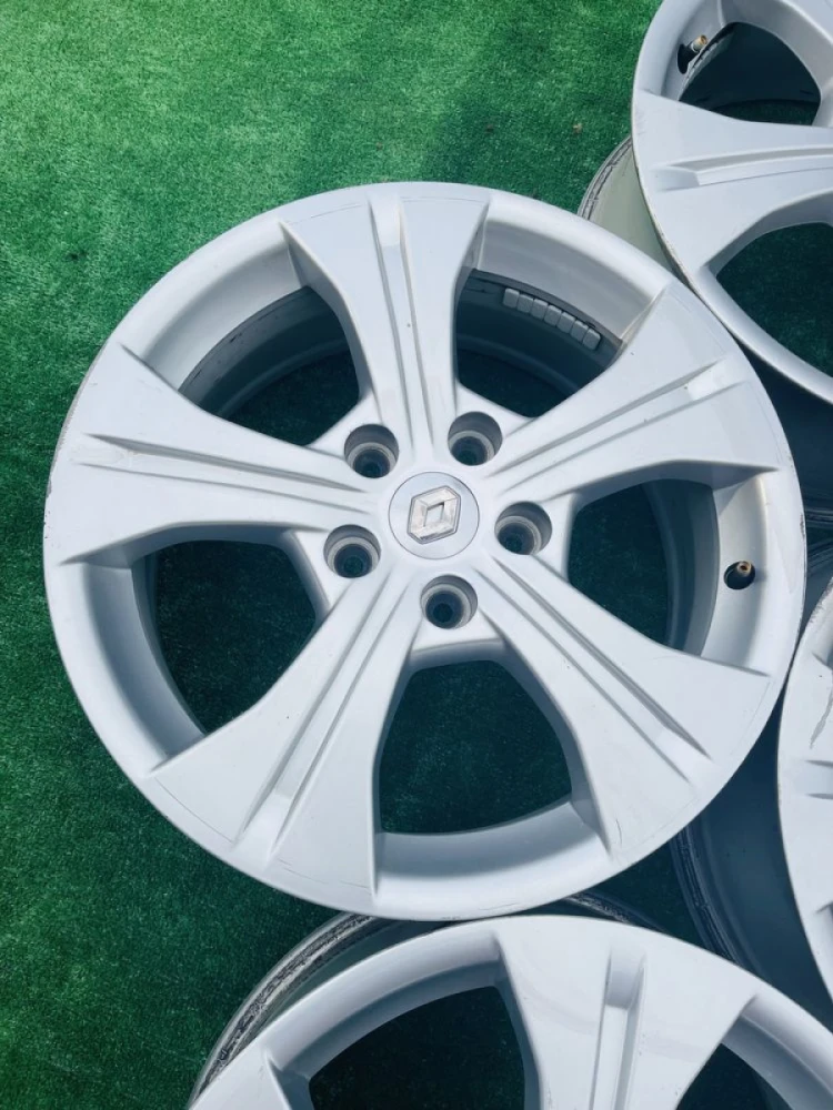 Диски 5/114.3 R17 Renault Megane