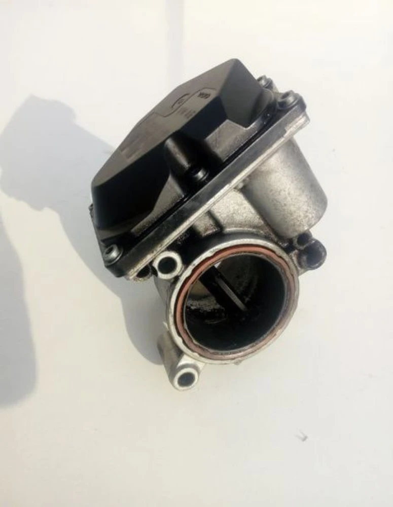 Дроссельная заслонка 03L 128 063 D Skoda Superb 2 Суперб 2 2.0 TDI