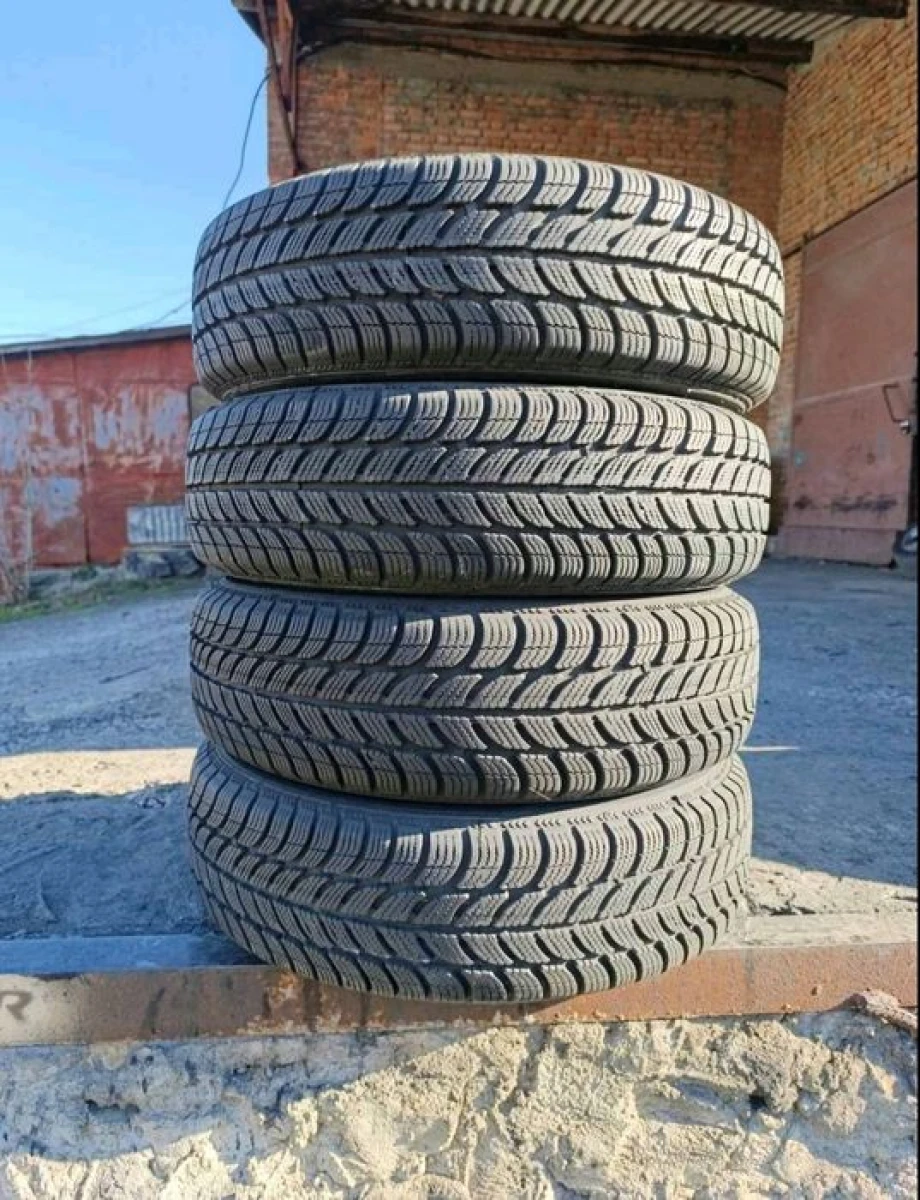 Зимові шини Debica 165/70 R14 резина Р14
