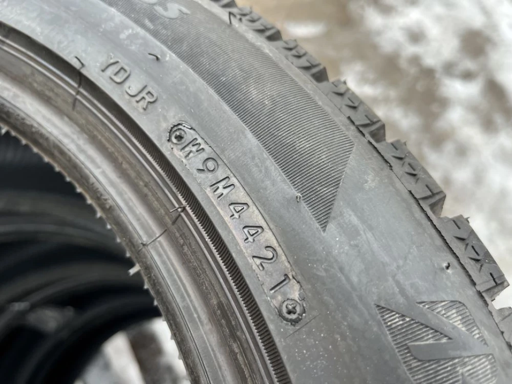 225/50 r17 Bridgestone Blizzak Ice НОВАЯ Резина зимняя Липучка