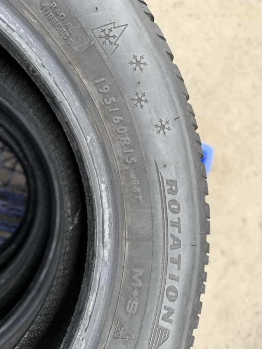 195/60 r15 Dunlop Winter Response 2 Резина зимняя 95%