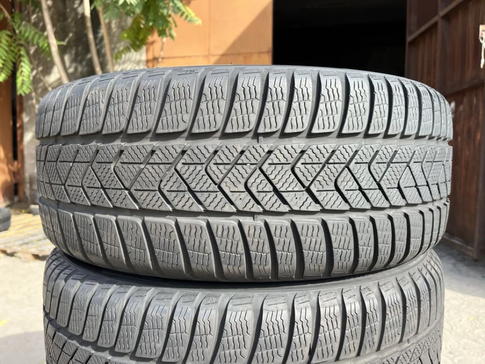225/45 r18 Pirelli Sottozero 3 winter Резина зимняя