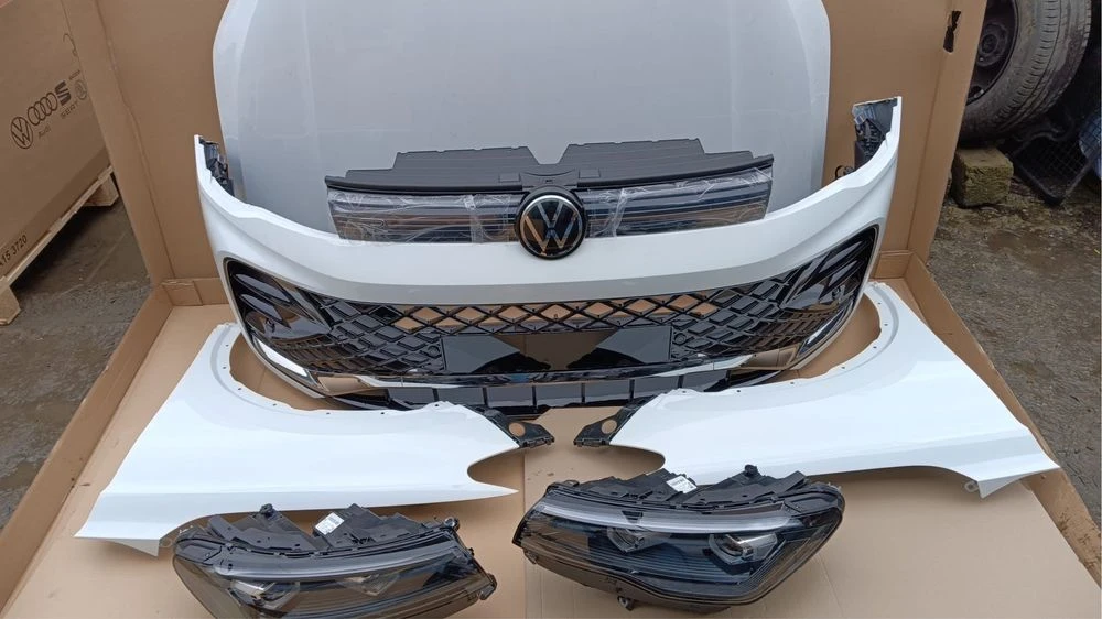Tiguan 24 рік капот. бампер, фари, комплект