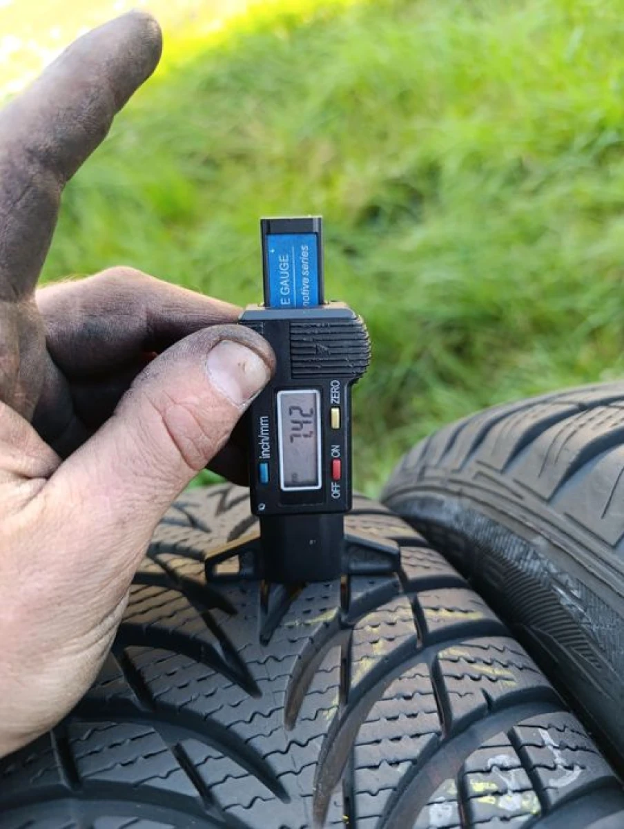 Зимові шини Goodyear 185/65 R15 резина Р15