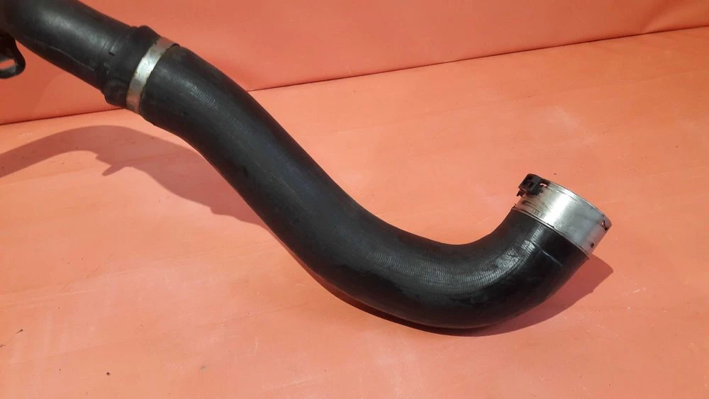 Патрубок интеркулера L+R 2,3  Renault Masterlll Movano 144605593R