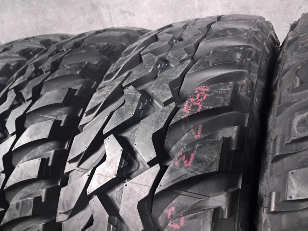 Резина НОВА Bridgestone 265/70 R17 Dueler M/T 674 Jeep Toyota Ford RAM