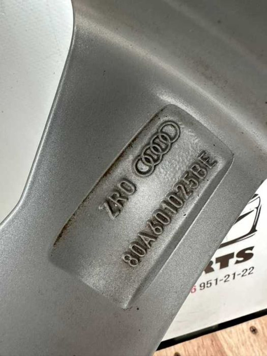 Комплект дисков R18 Audi Q5 80A601025BE