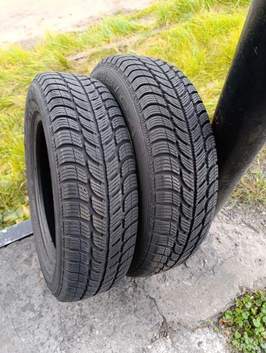 Майже нові зимові шини Debica 165/70 R14 резина Р14