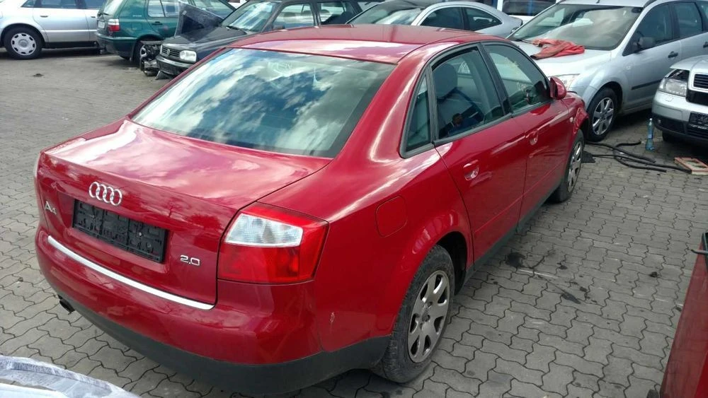 Audi a4 b6 А4 В6 Двері дверка ляда