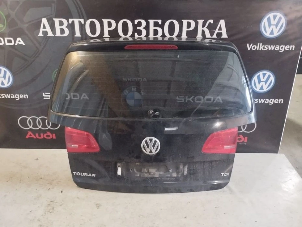 Кришка багажника ляда кляпа Фольксваген туран тюран тауран vw touran