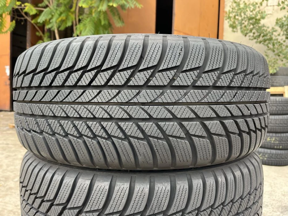 225/50 r18 Bridgestone Blizzak LM001 Run Flat Резина зимняя