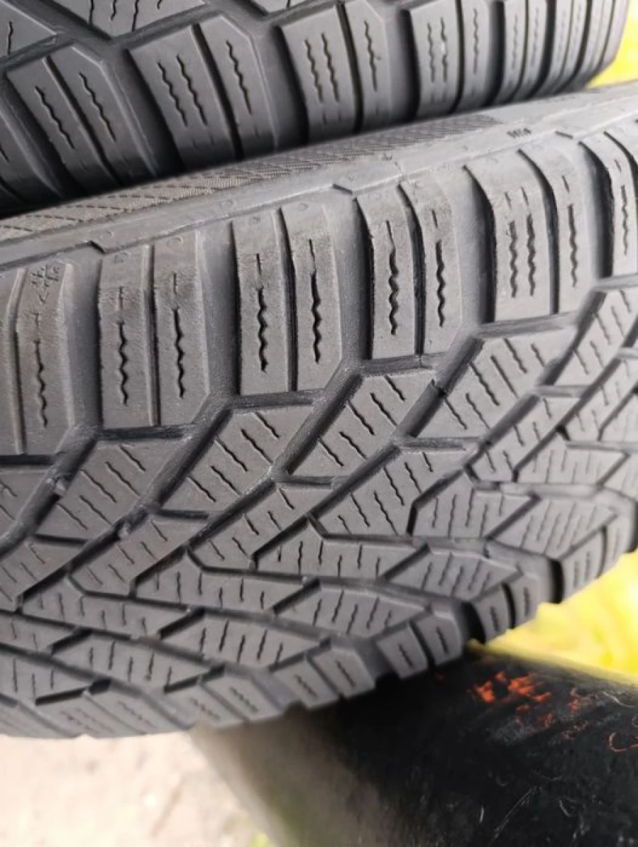 Зимові шини Continental 175/70 R14 резина Р14