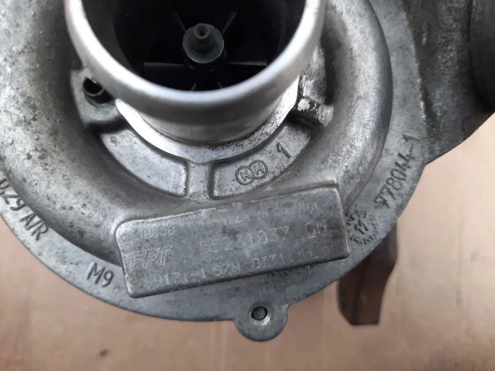 Турбіна Opel Corsa MERIVA 1.3 CDTI Fiat Citroen Peugeot Ford 55231037