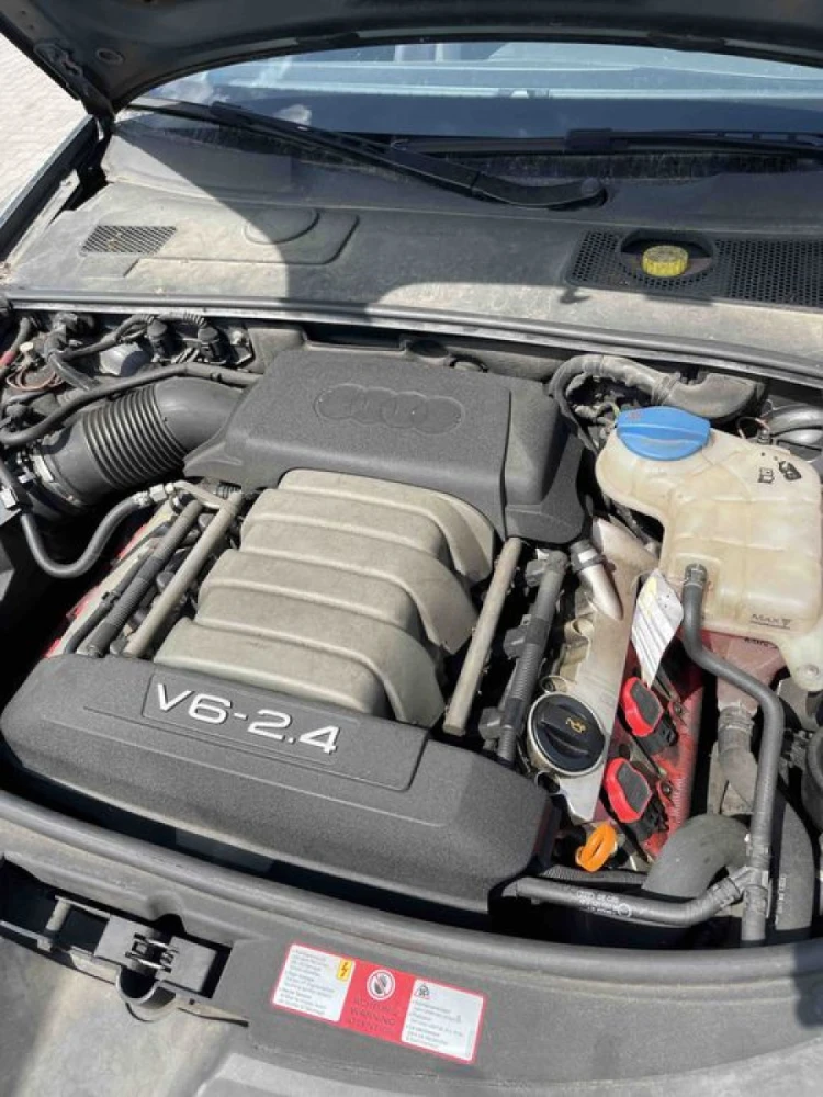 Двигун 2.4 FSI BDW мотор 2,4 Audi A6 C6 форсунка насос