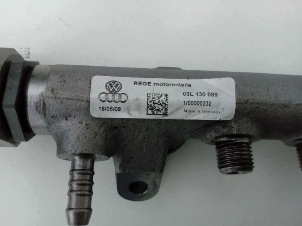 Топливная рейка 03L 130 089 Skoda Superb 2 Суперб Passat CC ЦЦ 2.0 TDI