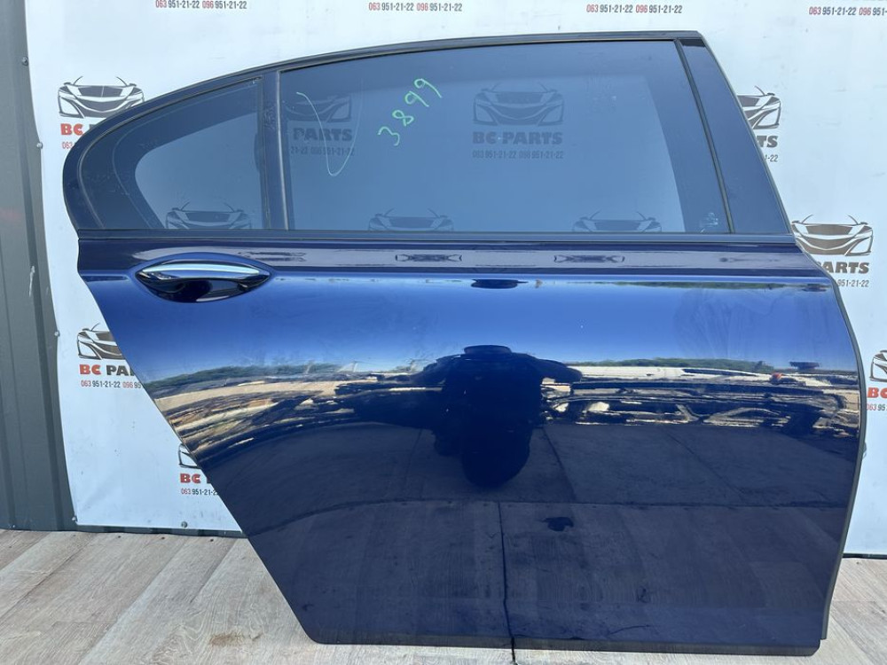 Дверь задняя правая BMW 7 F01 F02 2008-2015 год