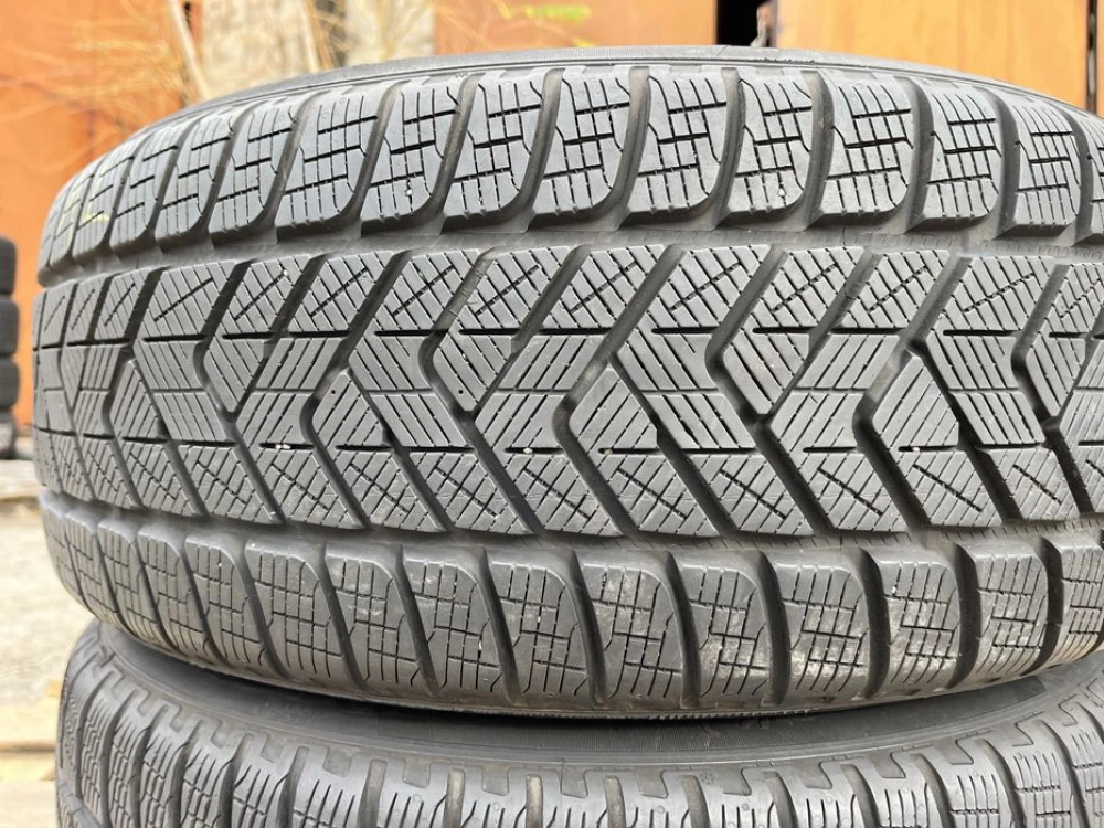 235/50 r18 Pirelli Scorpion winter Резина зимняя